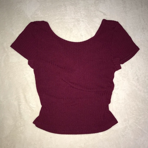 Forever 21 Tops - Crop top